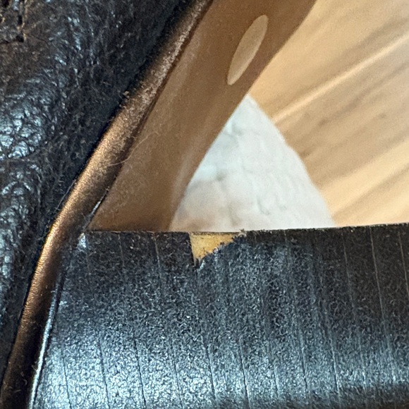 Chic Black Heeled Boots - Picture 10 of 10